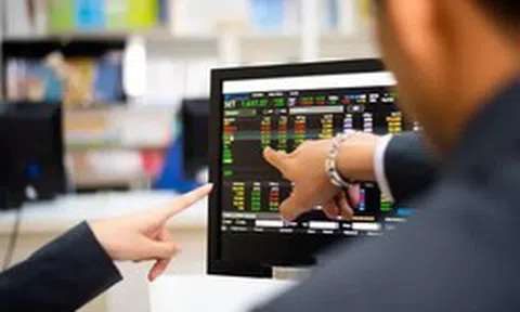 Khối ngoại tiếp tục "gom hàng" trong phiên VN-Index tăng 22 điểm, một cổ phiếu ngân hàng được rót hơn 200 tỷ đồng