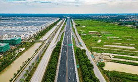 Tập đoàn Đèo Cả đề xuất đầu tư tuyến đường 10 làn, rộng 120 m kết nối Hưng Yên với sân bay Gia Bình, dự kiến khởi công vào cuối năm 2026