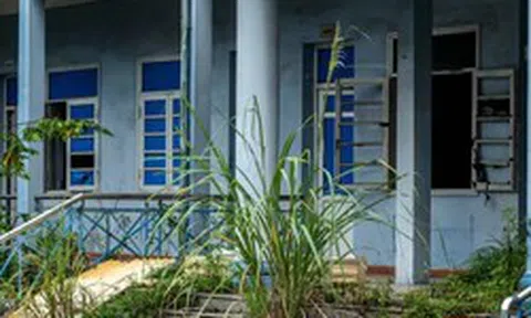 Đại bản doanh bóng đá Than Quảng Ninh bị 'bỏ hoang'