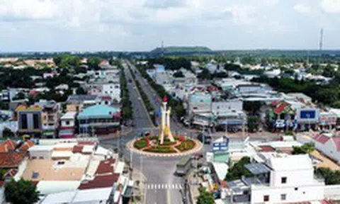 Ông Trần Quí Thanh sẽ làm việc với chính quyền vào ngày mai, bàn về đầu tư một dự án khu công nghiệp?