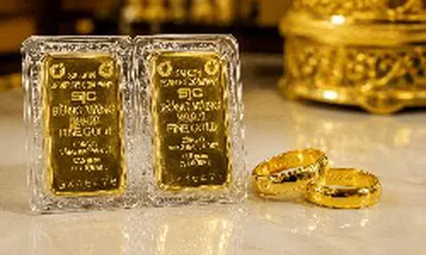 Giá vàng bạc 18/9 tăng mạnh: Phú Quý, SJC lập đỉnh cao nhất tuần, bạc thỏi "nổi sóng"