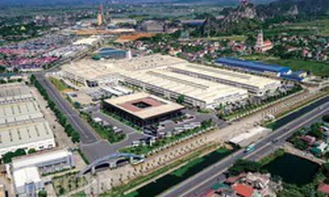 Lãnh đạo cấp cao từ 10 tập đoàn công nghệ hàng đầu thế giới đến tỉnh có quy mô kinh tế gần 14 tỷ USD, công bố kế hoạch mở rộng đầu tư ấn tượng