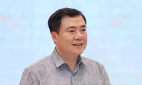 Thứ trưởng Bộ Công Thương Nguyễn Sinh Nhật Tân làm Phó Bí thư Thành ủy TPHCM