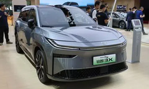 Toyota làm điều chưa từng có: Sản xuất một dòng xe đặc biệt, động cơ xăng nhưng không dùng để kéo xe
