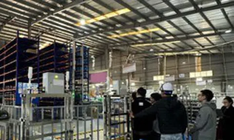 VTI triển khai kho thông minh tích hợp Robotics tại Sumi-Hanel