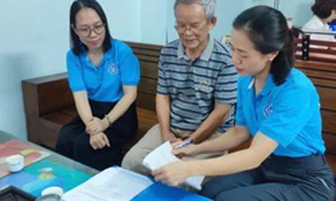 Từ tháng 10, người hưởng có thêm phương thức nhận lương hưu qua VNeID