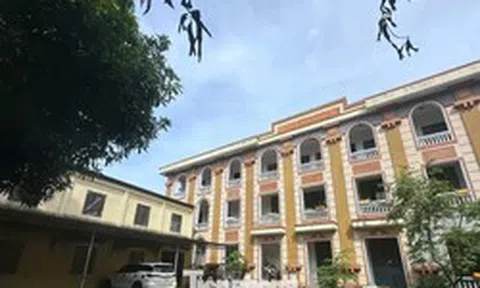 Bên trong trụ sở tòa án bỏ hoang được rao thuê hơn nửa tỷ đồng/năm