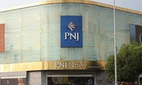 PNJ đã vay 700 tỷ từ gia đình bà Cao Thị Ngọc Dung, tính đóng 30 cửa hàng sau cú sốc “kim cương”