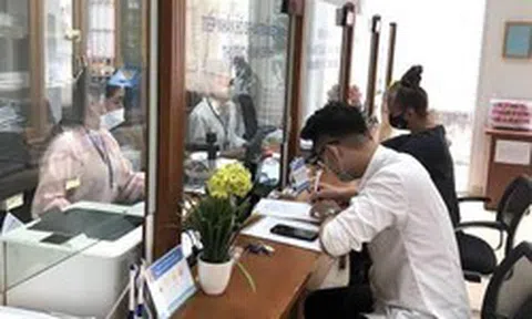 Hà Nội khuyến khích cán bộ tự nguyện từ chức khi không đáp ứng yêu cầu