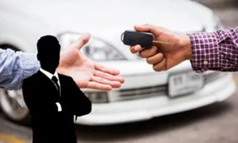 Con trai Chủ tịch cho công ty mượn ô tô miễn phí 1 năm