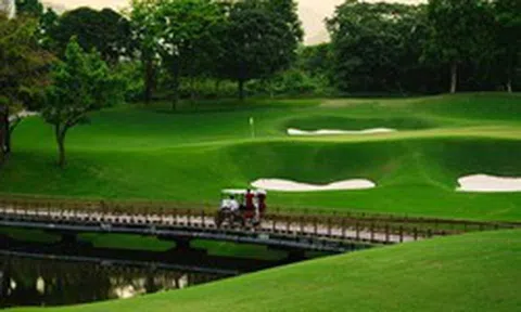 Khách quốc tế đang chi hàng chục nghìn USD để đến Việt Nam chơi Golf