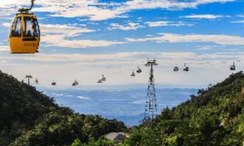 Việt Nam có một "con đường trên không" hàng đầu châu Á, từng xác lập 4 kỷ lục thế giới, đưa du khách lên độ cao 1.487m do Sun Group đầu tư