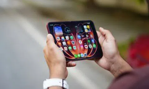 Một tuần dùng thử điện thoại mới của Xiaomi và cái kết bất ngờ: iPhone hay Samsung chỉ còn là "cái tên"