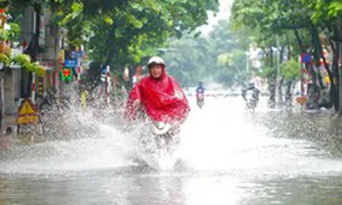 Nâng mức cảnh báo mưa lớn ở miền Bắc