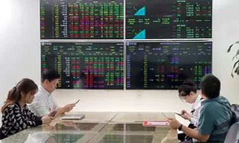 Chứng khoán sau 5 phiên giảm liên tiếp: Rủi ro chưa qua?