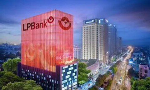 Cổ phiếu LPBank tăng trần, “cháy hàng” sau chuỗi giảm sâu