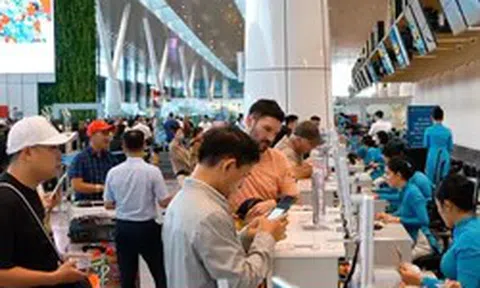 Vé máy bay Tết 2027: Đội tàu bay tăng, giá chưa hạ nhiệt
