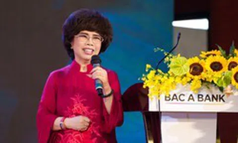 Con trai bà Thái Hương được Bac A Bank cấp thẻ tín dụng hạn mức 500 triệu đồng
