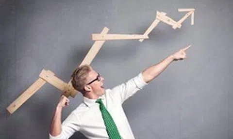 Một cổ phiếu bốc đầu kịch trần trước ngày "phát" 900 tỷ đồng cho cổ đông