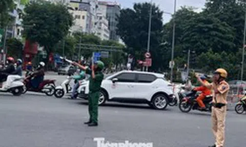 Ngày đầu phân luồng nhiều tuyến đường làm Metro số 2 ở TPHCM