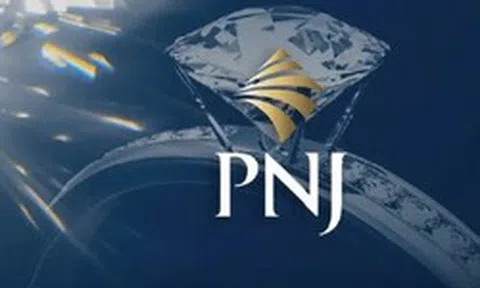 Người nhà Chủ tịch Cao Thị Ngọc Dung bị bán giải chấp gần 3 triệu cổ phiếu PNJ