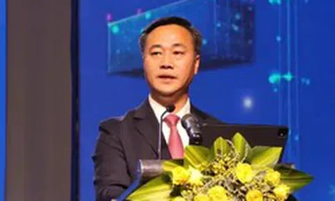 Chủ tịch Khánh Hòa cam kết xử lý đến cùng kiến nghị của doanh nghiệp