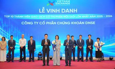 DNSE được vinh danh top 10 thị phần môi giới VNX, cán mốc 2 triệu tài khoản