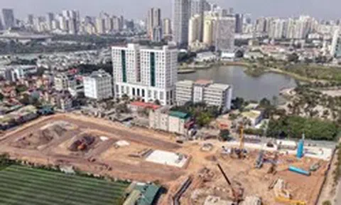 Chung cư mới Hà Nội: Giao dịch suy giảm nhưng giá vẫn neo cao