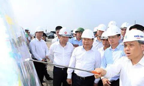 Khơi thông điểm nghẽn, đẩy nhanh tiến độ công trình trọng điểm