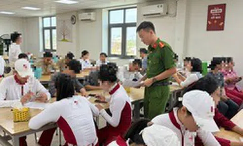 Công an kiểm tra 50 người ở công ty golf