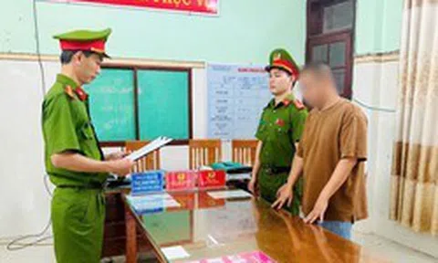 Khởi tố chủ hộ kinh doanh bia, nước giải khát SN 1993