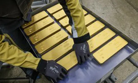 Nga vừa bán 220.000 ounce vàng