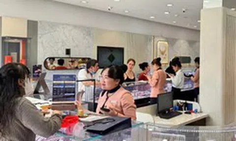 Vụ việc 'thiên nga đen' tác động lớn đến thị trường kim cương Việt Nam