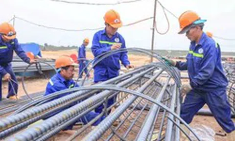 Lương tăng 40-50% nhưng ngành xây dựng vẫn 'khát' nhân lực