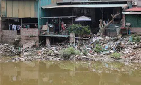Sông Nhuệ, sông Đáy nhiều năm chưa sạch vì 'cha chung không ai khóc'