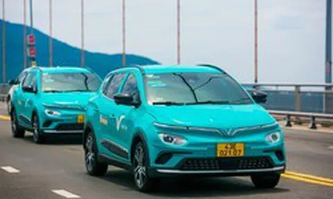 Ông Phạm Nhật Vượng muốn đưa 200 taxi tự lái không cần tài xế vào thử nghiệm tại Cần Giờ, ngay năm sau