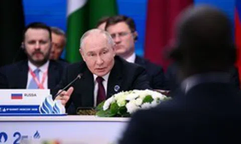 Ông Putin hé lộ động thái mới với Mỹ: Bắc Cực thành tâm điểm - Hai cường quốc đang toan tính điều gì?