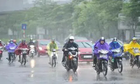Miền Bắc đón mưa rào