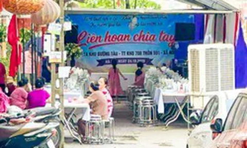 Gần 200 người dự tiệc chia tay xóm nhỏ Hà Nội trước ngày nhường đất mở đường
