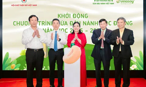 “Sữa đậu nành học đường” - Hành trình 10 năm bền bỉ trao dinh dưỡng lành, gieo mầm tương lai xanh