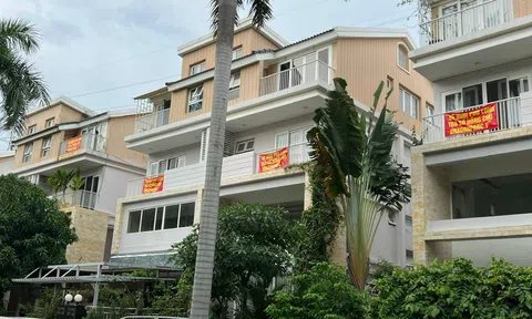 Vì sao sau 6 năm nhận nhà, khách hàng chưa nhận được sổ hồng do Phú Long xây dựng?