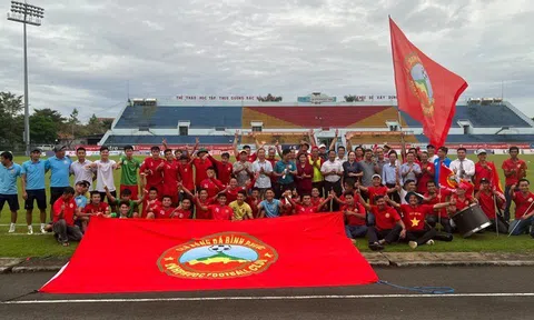 Bình Phước kêu gọi doanh nghiệp tài trợ 250 tỉ đồng cho đội bóng quê hương