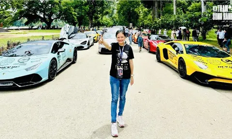 Trạm Song Hành with Thu Tran mang tinh thần Việt Nam Thật. Đẹp. tham dự cùng hành trình Gumball 3000 từ Saigon đi Singapore