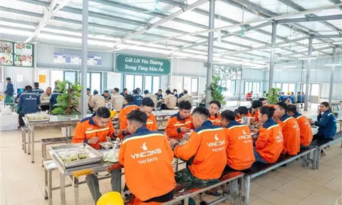 Chiến lược đằng sau kế hoạch tuyển dụng 100.000 công nhân cơ hữu của VinCons