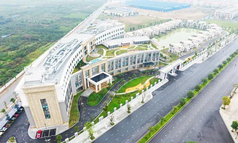 “Đập hộp” dàn máy móc triệu đô “xịn” bậc nhất thế giới tại Bệnh viện Vinmec Ocean Park 2