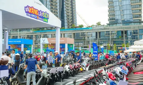 Chuỗi sự kiện “Đổi xăng lấy điện” của VinFast phủ 6 điểm cầu, đưa xe máy điện tới gần hơn với người dùng