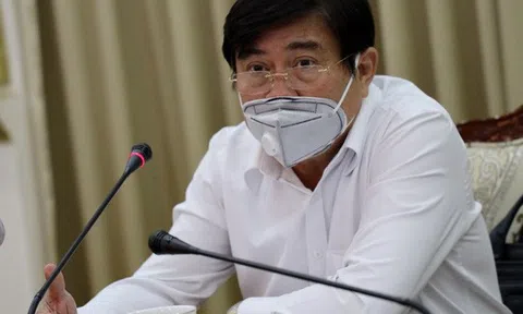 Nhìn từ ổ dịch bệnh viện Bạch Mai, lãnh đạo TP.HCM yêu cầu an toàn tuyệt đối cho nhân viên y tế