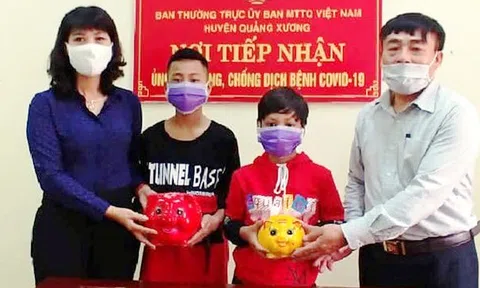 Khen ngợi 2 học sinh Thanh Hóa mang lợn tiết kiệm tới ủng hộ quỹ phòng, chống Covid – 19