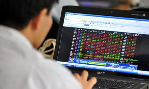 Cổ phiếu taxi chưa thấy 'ánh sáng cuối đường hầm'?