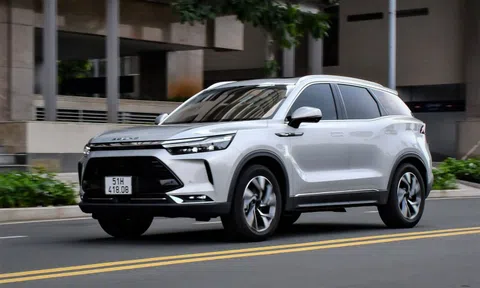 Trải nghiệm nhanh BAIC Beijing X7 giá 688 triệu đồng